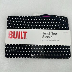 Built twist top sleeve for 11 inch MacBook Air black white polkadots apple